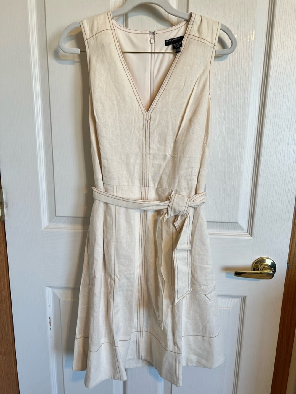 Maggy London Cream V-Neck Belted Midi Dress